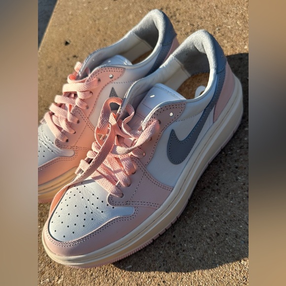 Air Jordan 1 Elevate Low - Picture 2 of 4